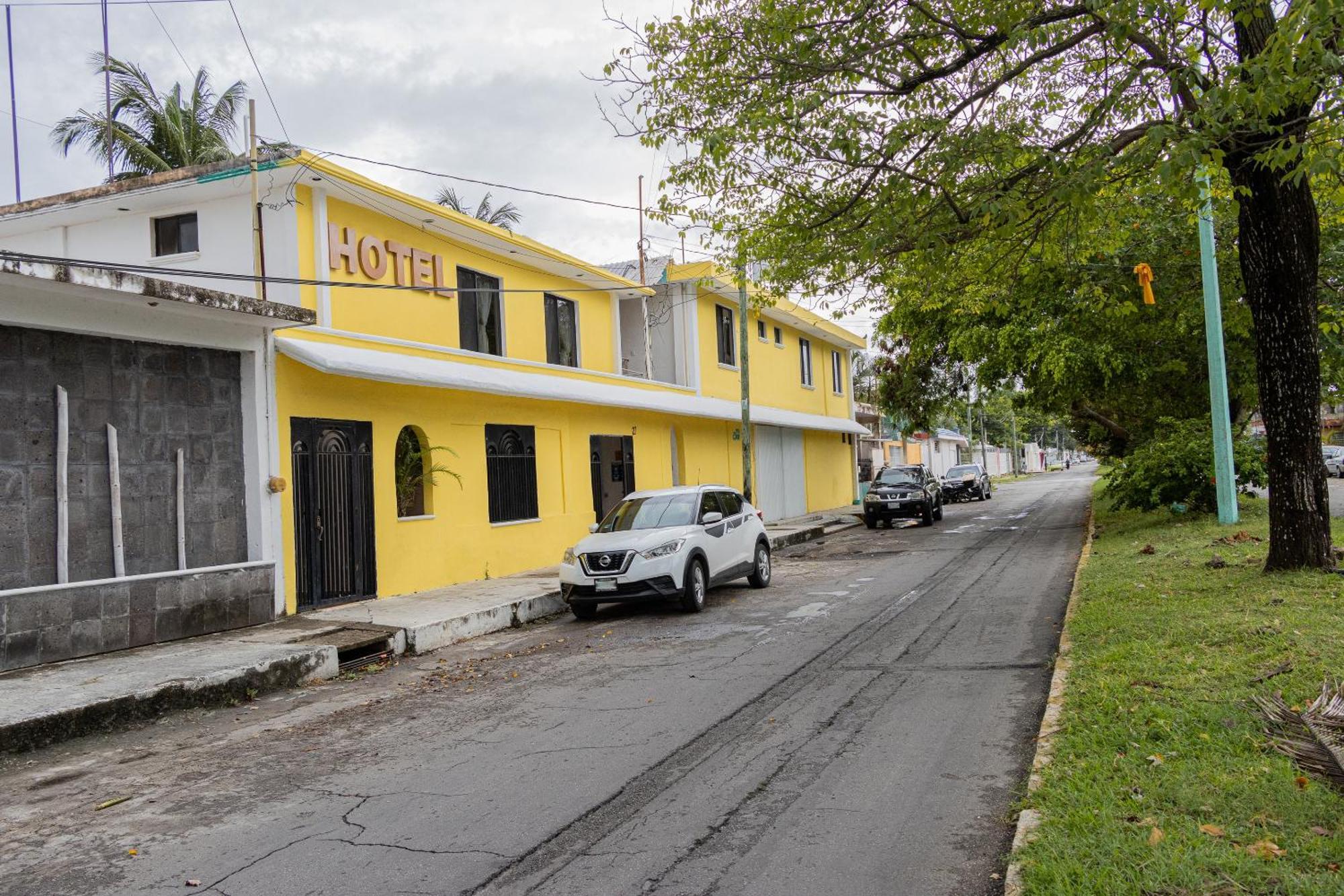 Oyo Hotel Marias,Aeropuerto Internacional De Chetumal Eksteriør bilde
