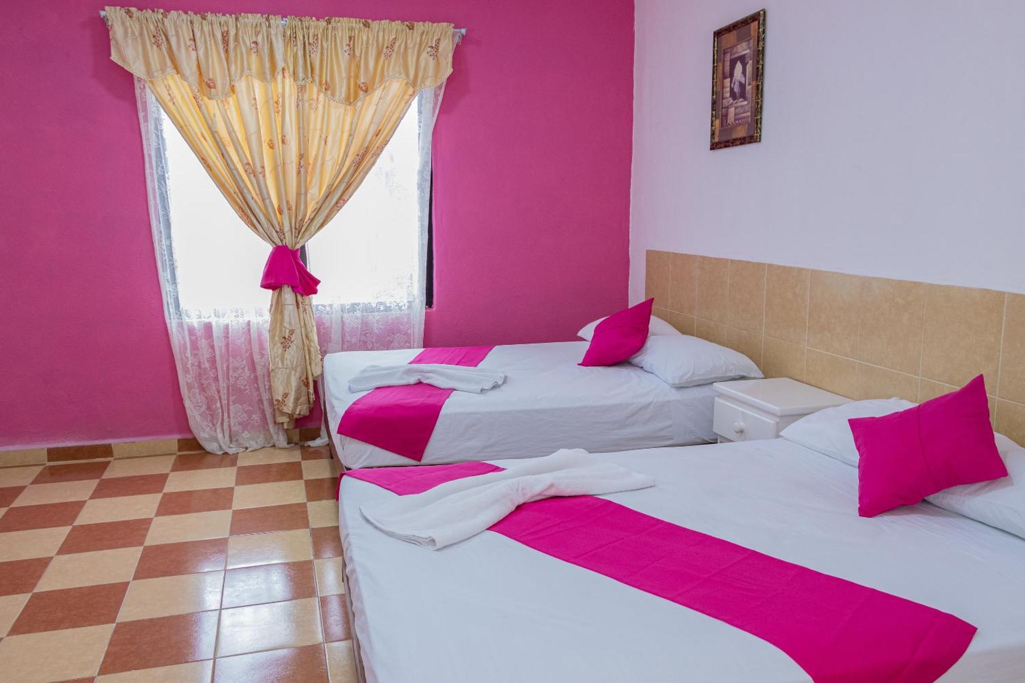 Oyo Hotel Marias,Aeropuerto Internacional De Chetumal Eksteriør bilde