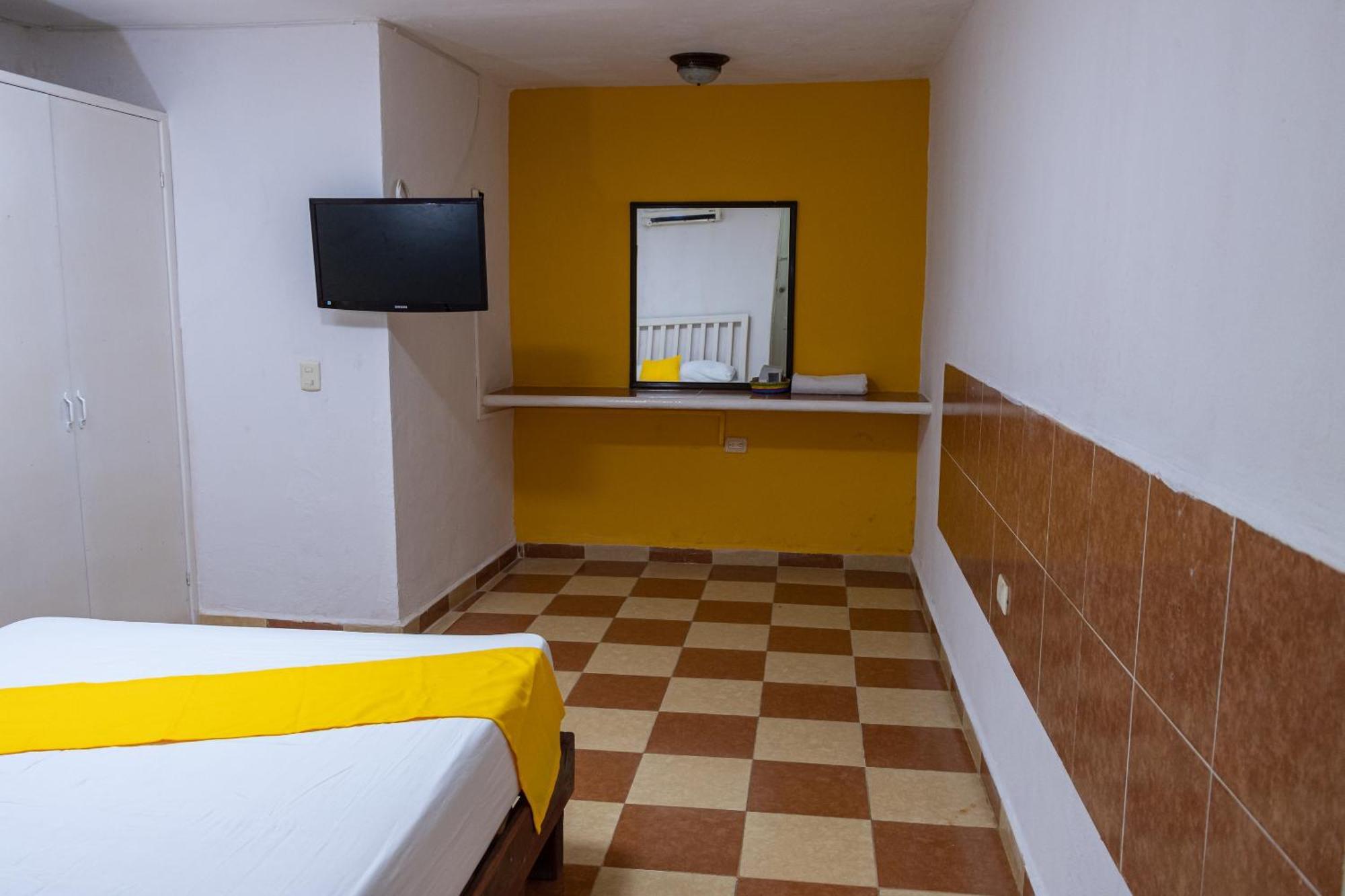 Oyo Hotel Marias,Aeropuerto Internacional De Chetumal Eksteriør bilde